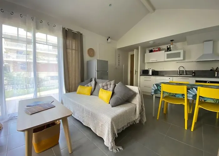 Maison Typee Arcachonnaise Avec Piscine Commune Ла-Тест-де-Бюш