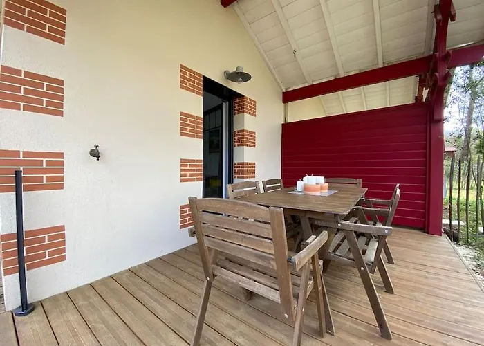 Maison Typee Arcachonnaise Avec Piscine Commune * La Teste-de-Buch