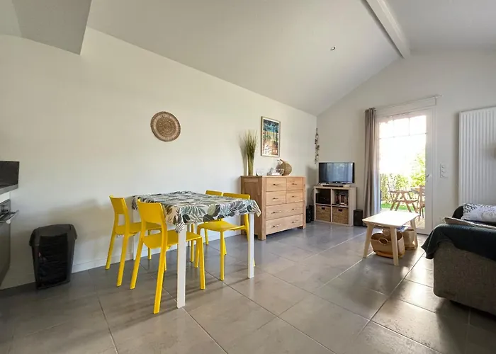 Air-conditioned House In The Arcachon Style With Swimming Pool Tatil Evi