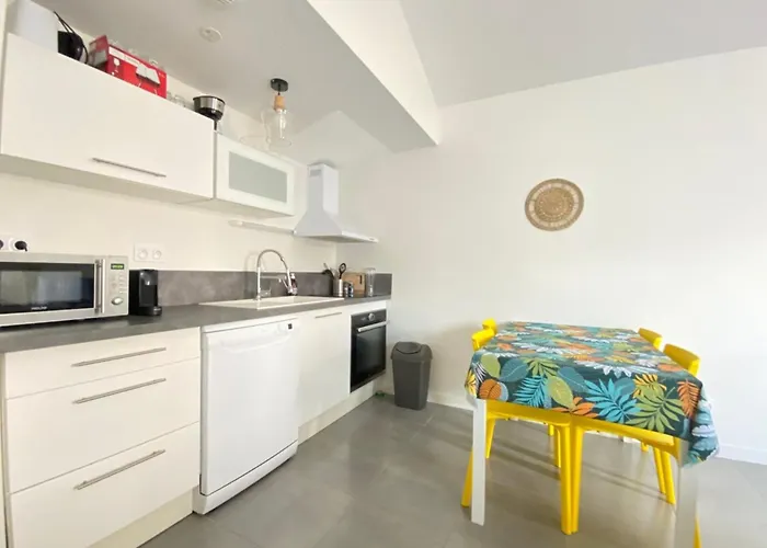 Tatil Evi Air-conditioned House In The Arcachon Style With Swimming Pool