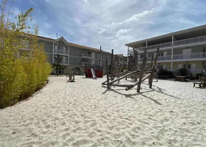 Air-conditioned House In The Arcachon Style With Swimming Pool Tatil Evi